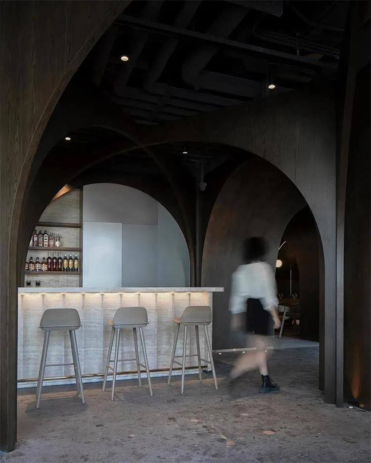 SOMESOME酒吧餐厅 · 北京