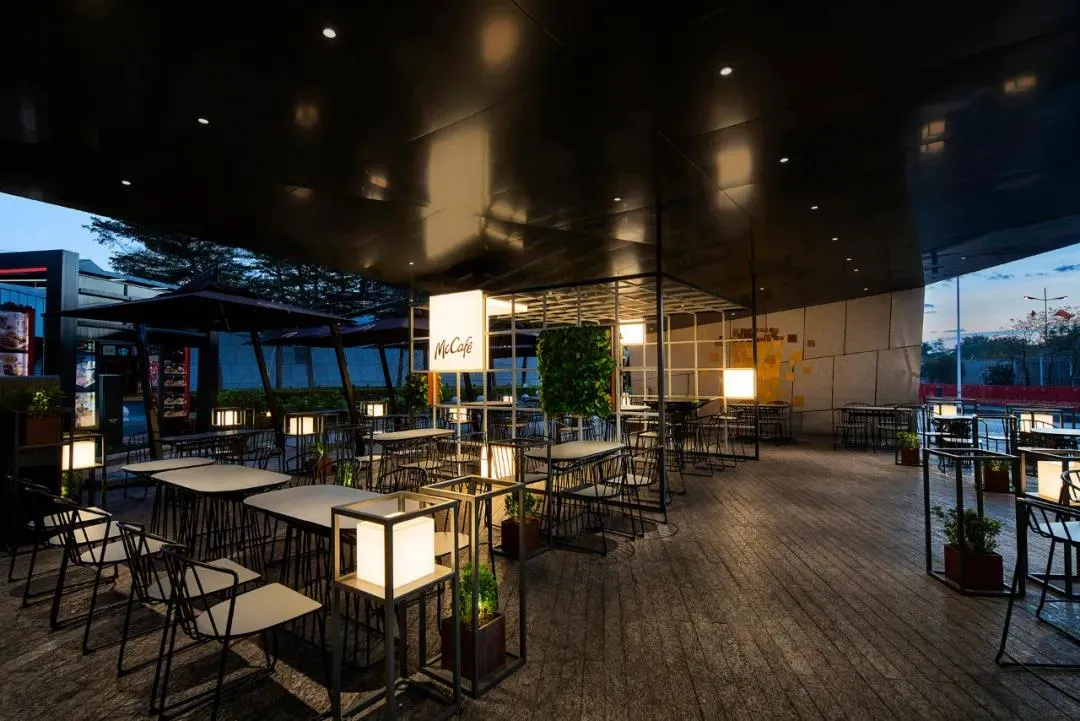 CUBE旗舰店 · 成都、深圳